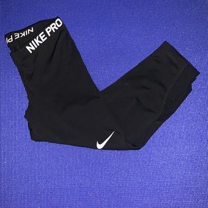 Black Nike Pro Leggings